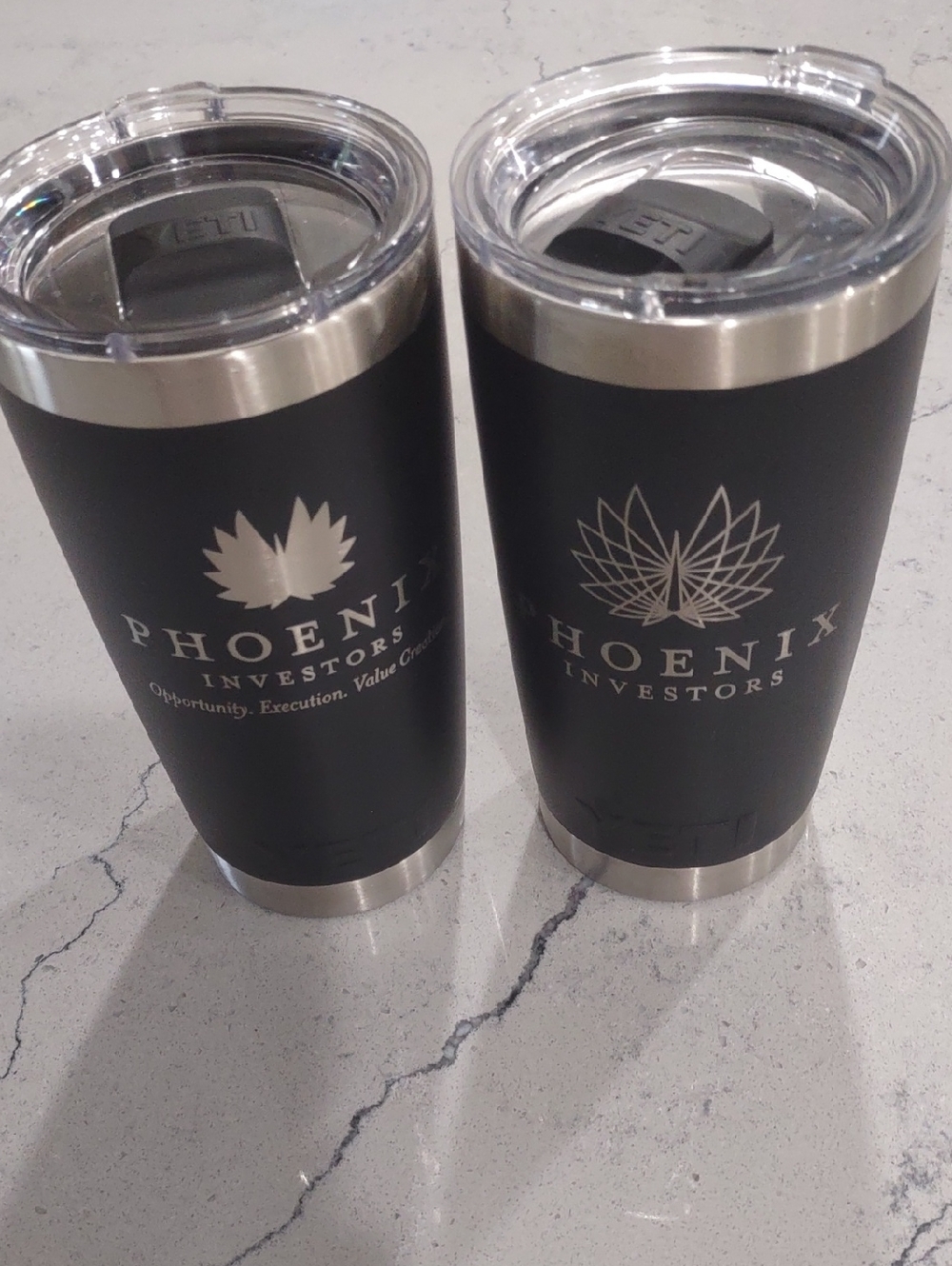 Pair of Two Yeti Black Stainless Tumbler with Lids And Silver Logo Accents NWOT